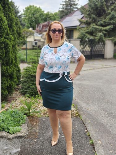 Elegance ladies zöld, virágos, méregzöld, masnis alkalmi ruha