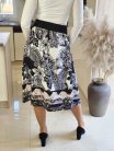 Fehér-fekete mintás szoknya