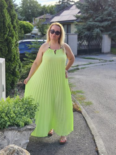 Neon zöld pliszírozott maxi ruha, nyakbakötős
