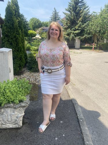 J.J. halvány rózsaszín, elegáns mintás felső
